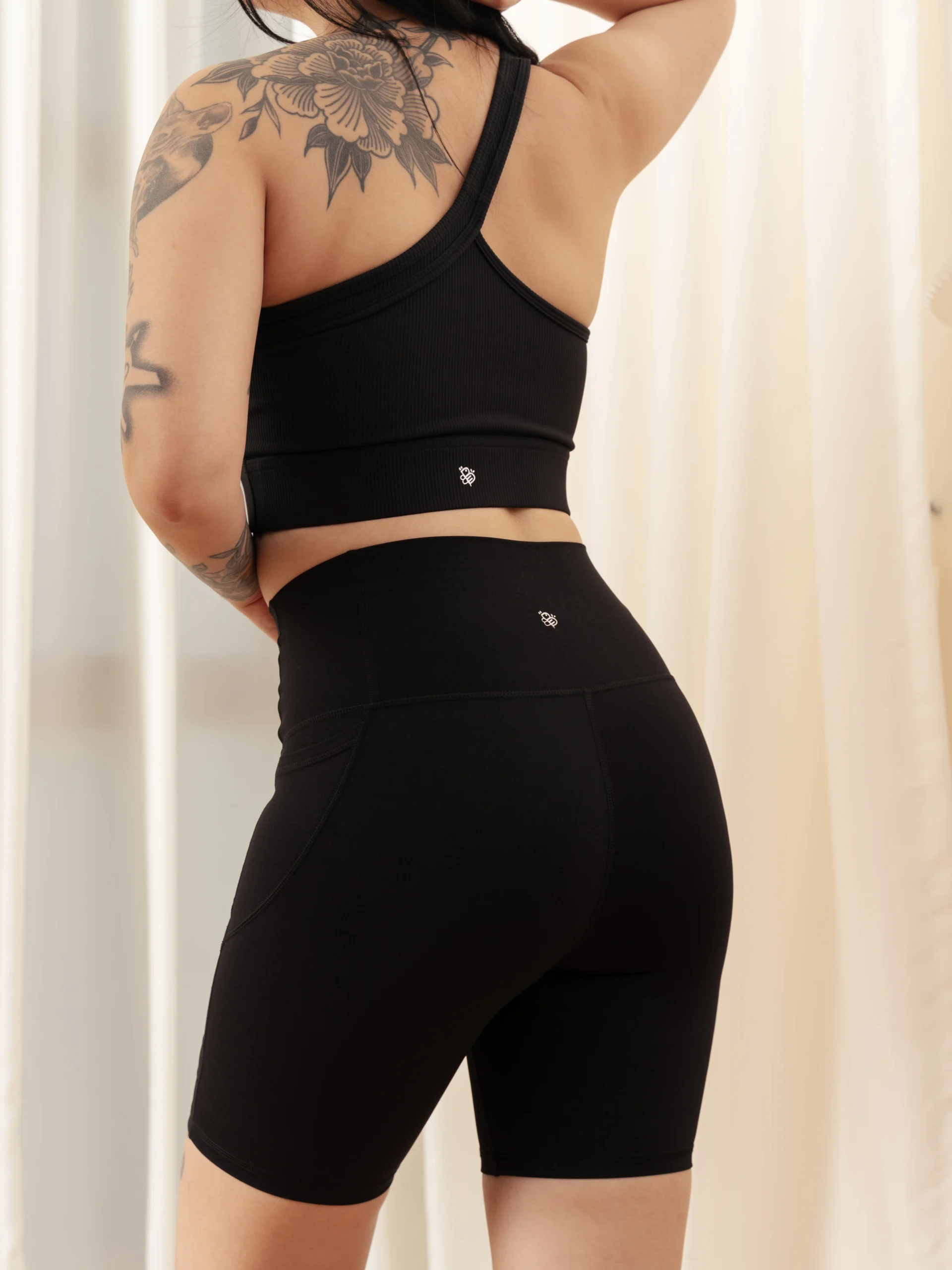 BBEE U_25 Asymmetrical-Ribbed Strappy-Bra-Light-Support