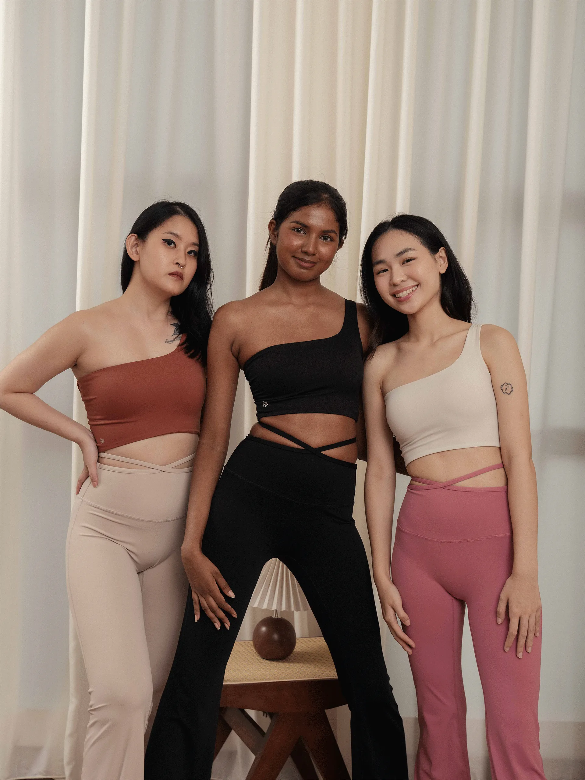 HEADERS-Event-1092-1_0007_HEADERS-Event-1112 Side-Straps-Asymmetrical-Bra