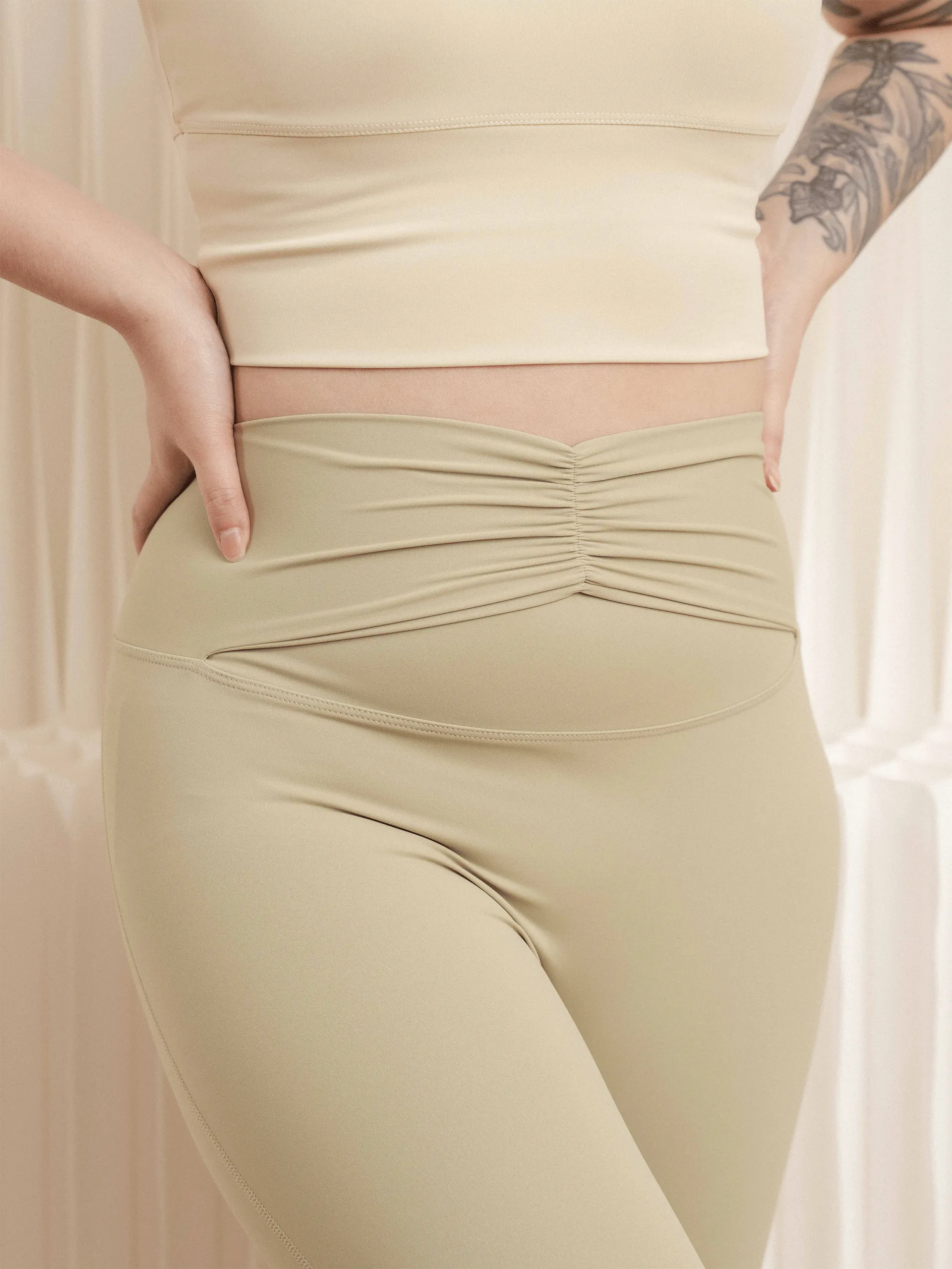 HEADERS-Event-1517-1_0006_HEADERS-Event-1555 V-Waist-Luxtreme-Tights