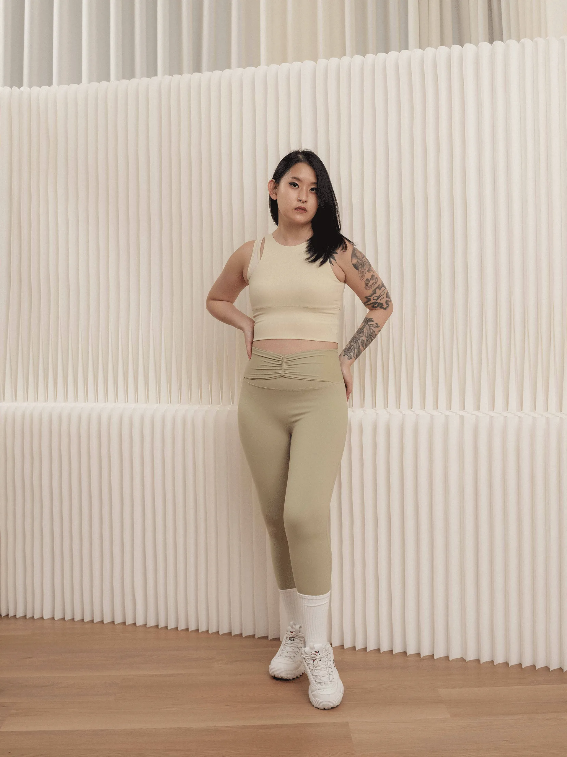 HEADERS-Event-1577-1_0011_HEADERS-Event-1610 V-Waist-Luxtreme-Tights