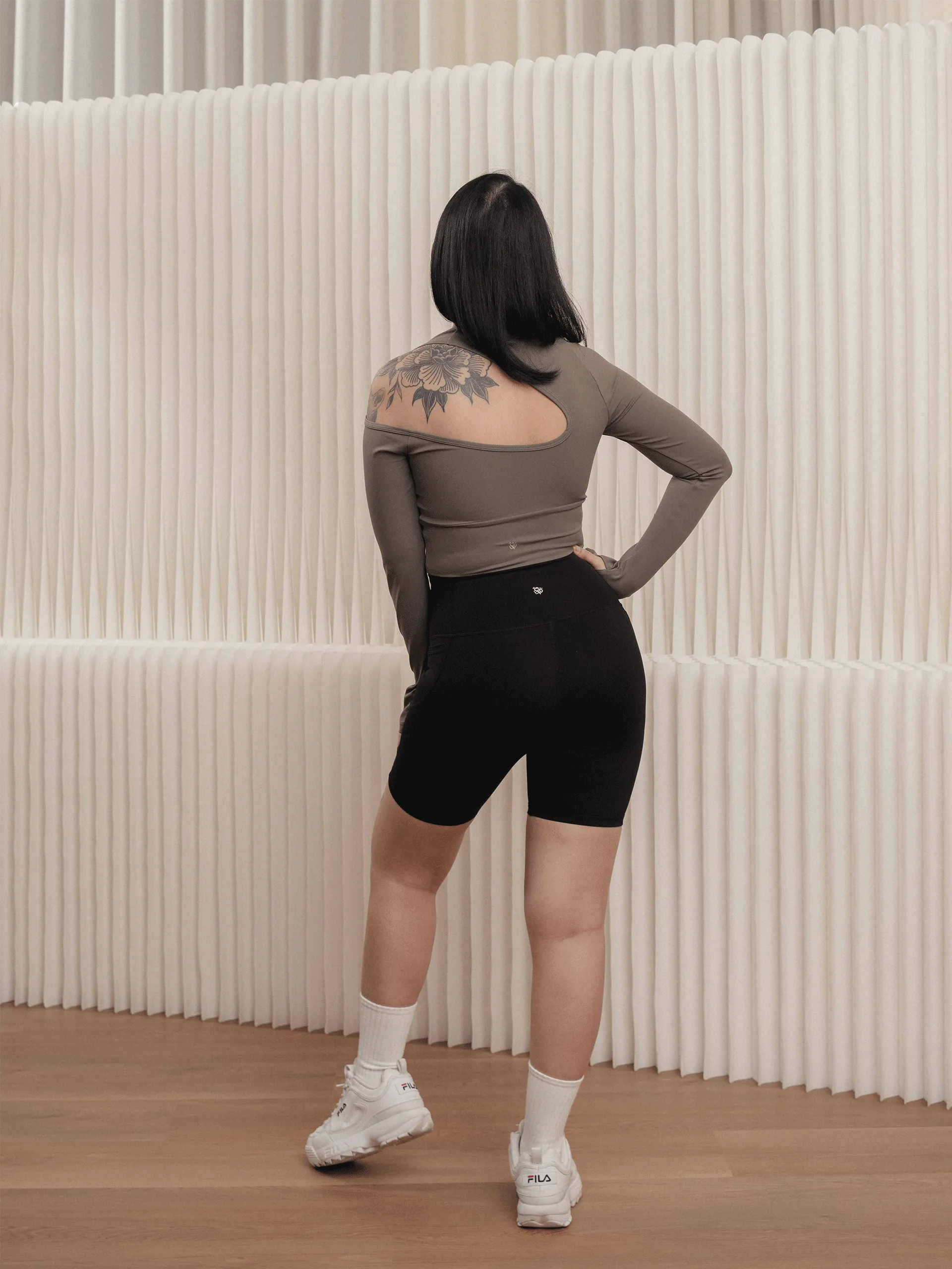 HEADERS-Event-1843-1_0005_HEADERS-Event-1888 Side-Scoop-Long-Sleeve-Bra