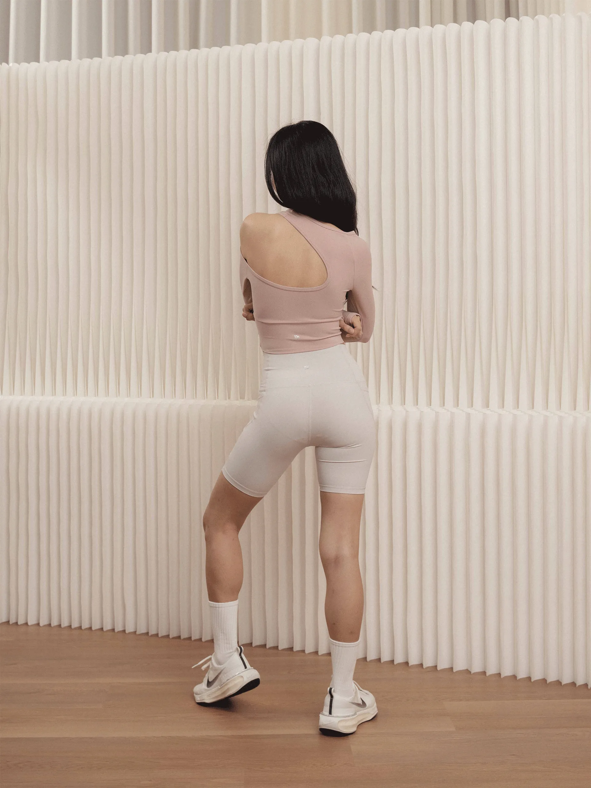 HEADERS-Event-1843-1_0010_HEADERS-Event-1871 Side-Scoop-Long-Sleeve-Bra