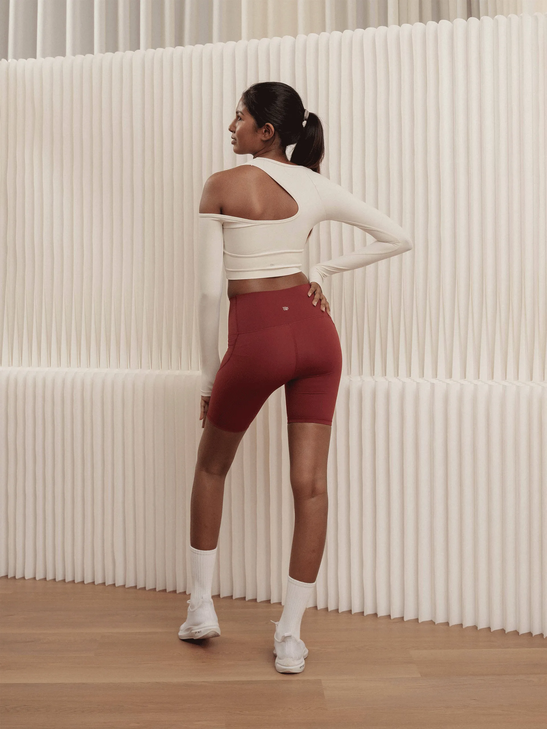 HEADERS-Event-1843-1_0015_HEADERS-Event-1857 Side-Scoop-Long-Sleeve-Bra