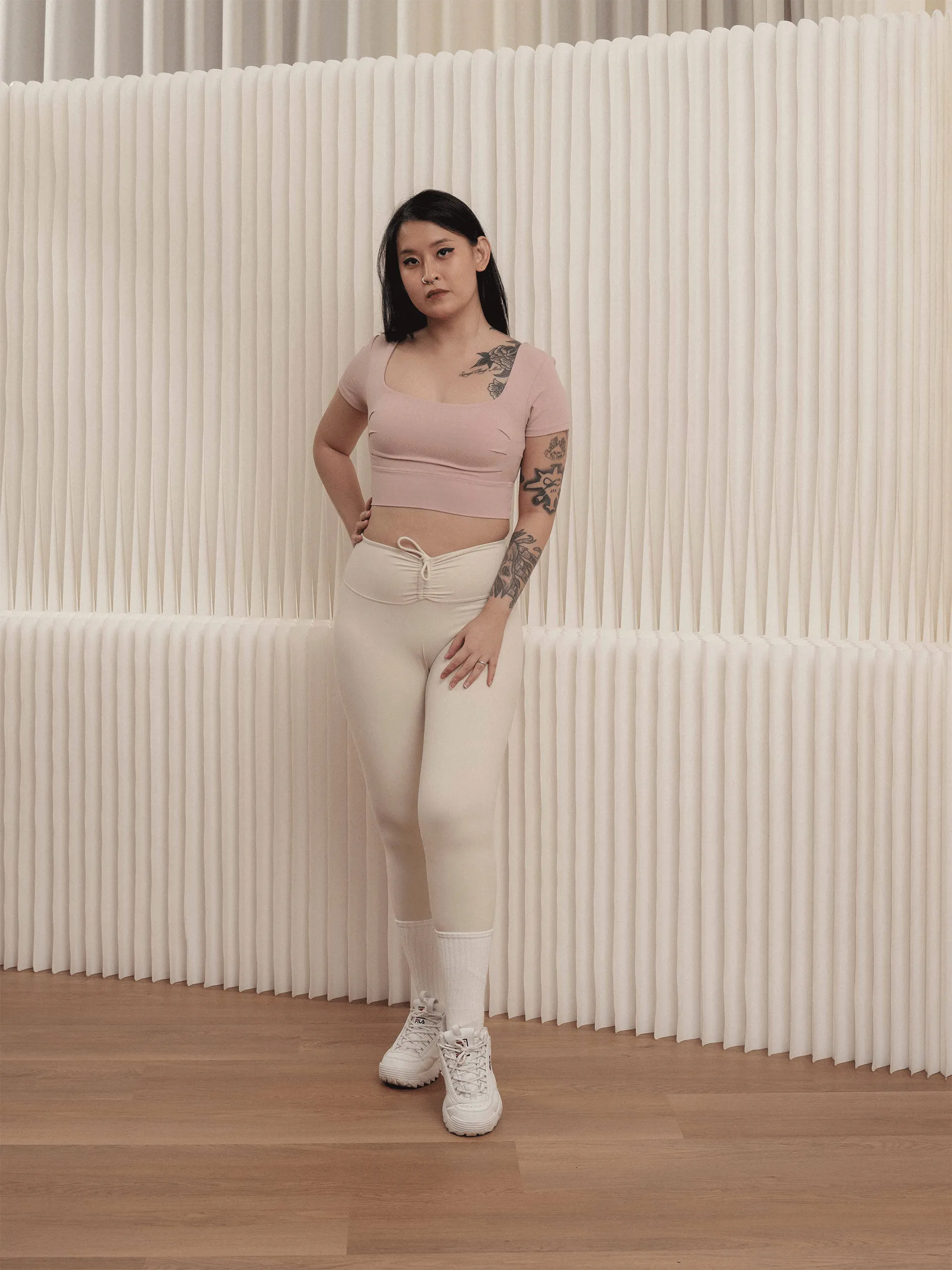 HEADERS-Event-2411-1_0010_HEADERS-Event-2479 V-Waist-Luxtreme-Ribbon-Tights