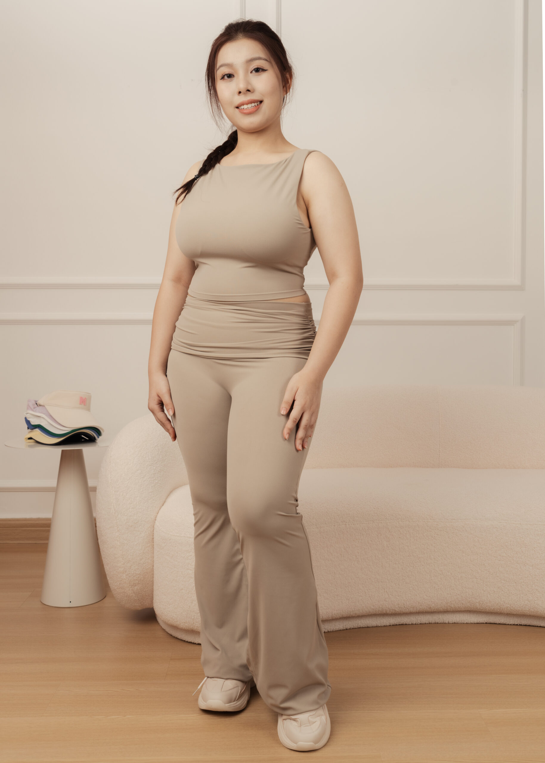 2502_BBEEU_Collection25-56