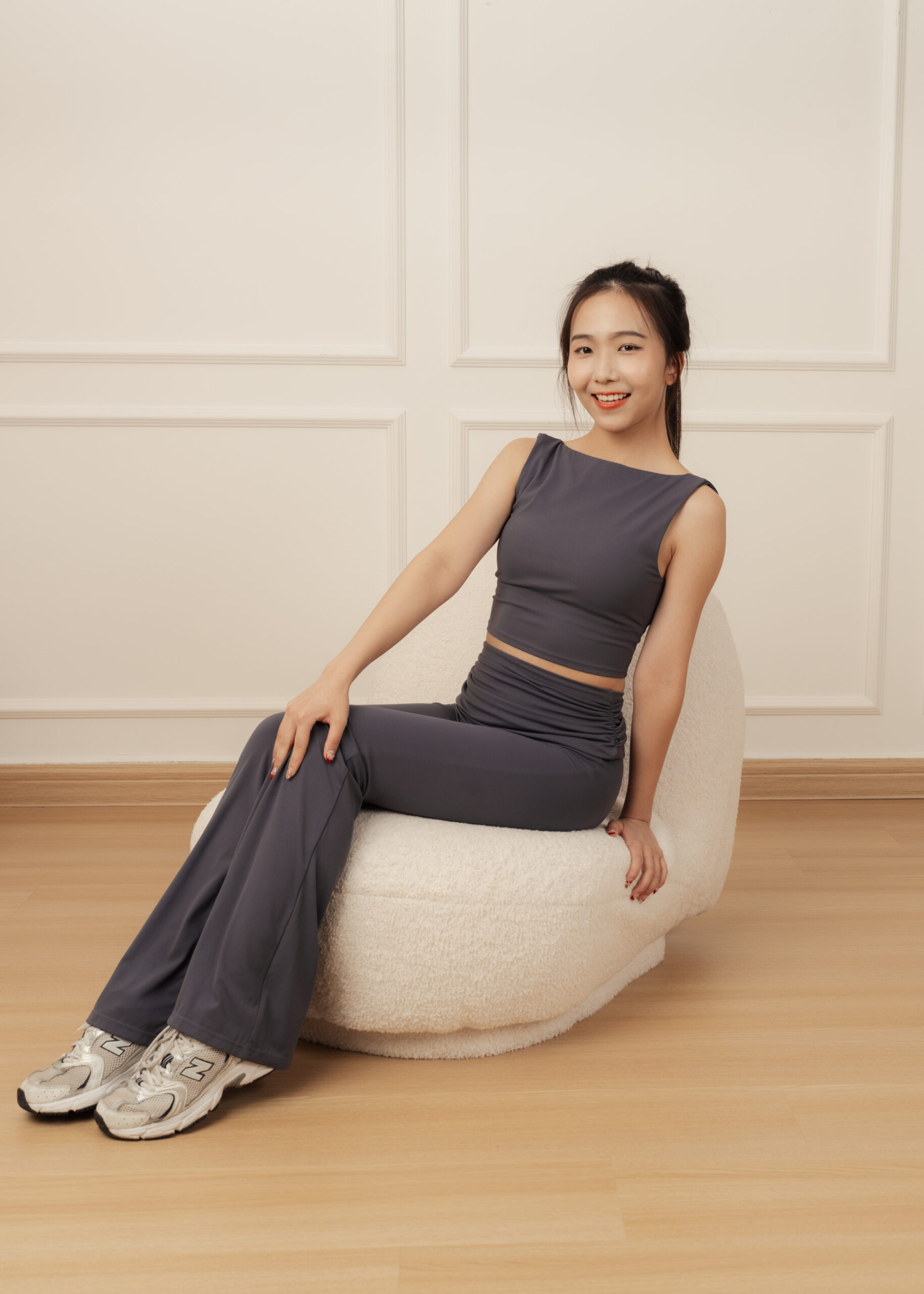 2502_BBEEU_Collection25-76