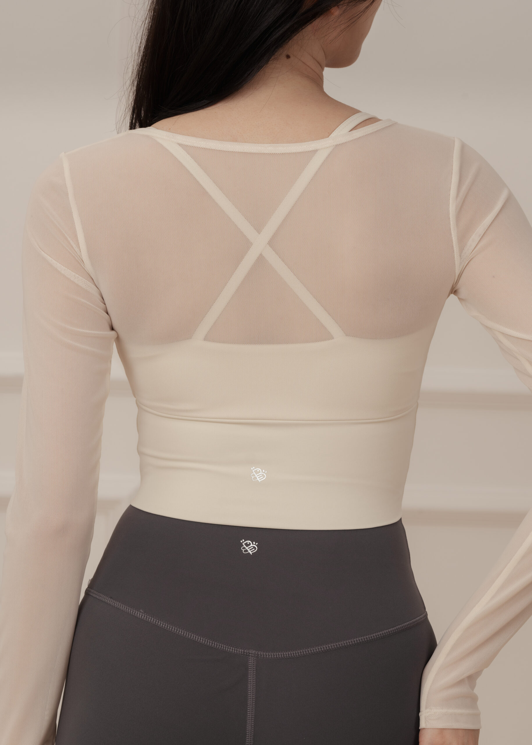 2502_BBEEU_Collection25-79